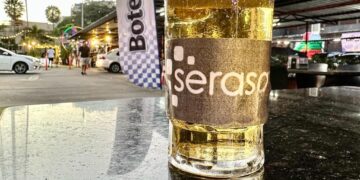 Boteco do Imprensa Food Square faz promoção de chope gratuito para quem está negativado no Serasa