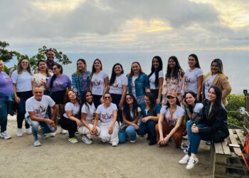 Handara reúne influenciadores e lança nova coleção “Florescer” no Mirante 360, em Guaramiranga*