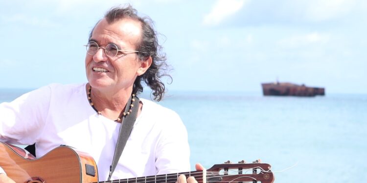 Pingo de Fortaleza, show de aniversário de Mimi Rocha, Hérlon Robson e Luisinho Magalhães se apresentam no Cantinho do Frango neste final de semana