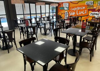 Mercadinhos São Luiz anuncia reabertura da praça de alimentação da loja Oliveira Paiva
