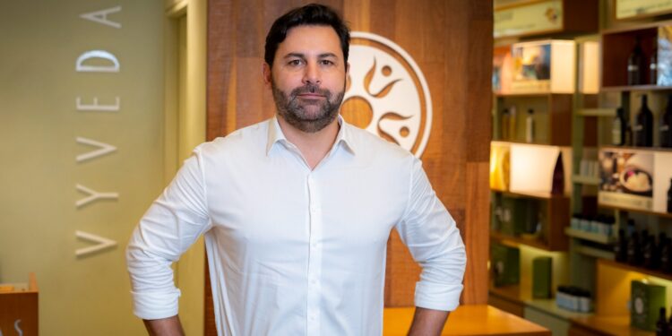 Flora investe em cosméticos naturais com aquisição da Vyvedas