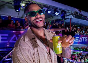 Caipibeats, mais novo lançamento da Beats, cai no gosto dos foliões do Fortal 2023