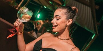 Seu Domingo Beach Club promove happy hour de esquenta para o Fortal