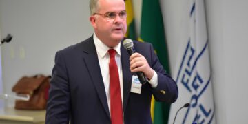 “Start ESG” traz à Fortaleza o conceituado especialista Roberto Roche para palestra sobre sustentabilidade empresarial