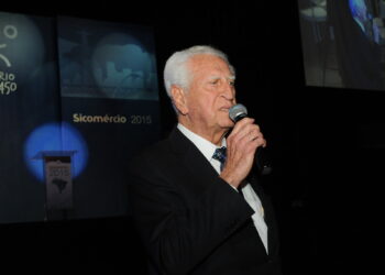Sistema Fecomércio decreta luto oficial pela morte do líder empresarial Antônio Oliveira Santos