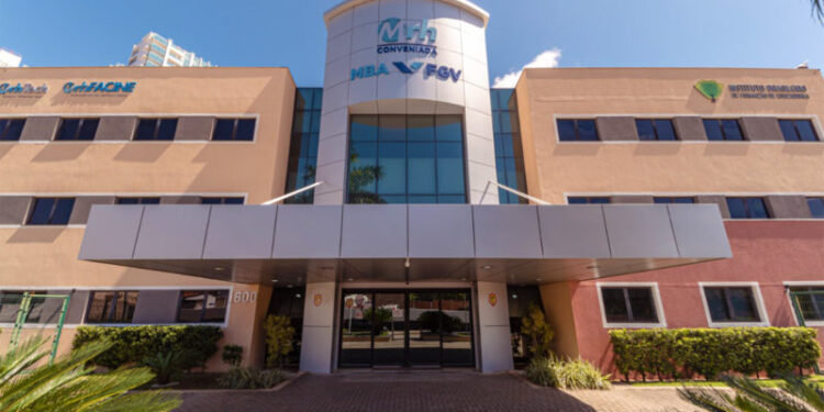 Com 50% de desconto durante toda a graduação, Facine está com inscrições abertas para semestre 2023.2