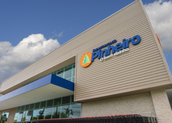 Supermercado Pinheiro abre mais de 100 vagas de emprego para nova loja na Praia do Preá, em Cruz/CE