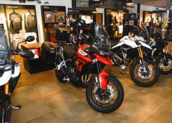 Triumph, concessionária do Grupo AGP, realiza evento para pais e filhos apaixonados por motocicletas