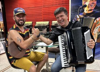 Waldonys recebe Bráulio Bessa em show de causos, cantos e poesias