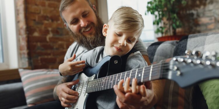 Rock On: Hard Rock promove programação especial para o Dia dos Pais