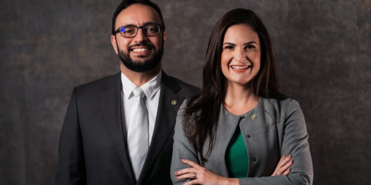 Sâmia Farias é candidata a defensora pública geral do Ceará para o próximo biênio 