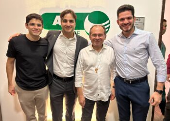 Diretoria da Associação de Jovens Empresários de Fortaleza (AJE) inaugurou nova sede em momento de expansão