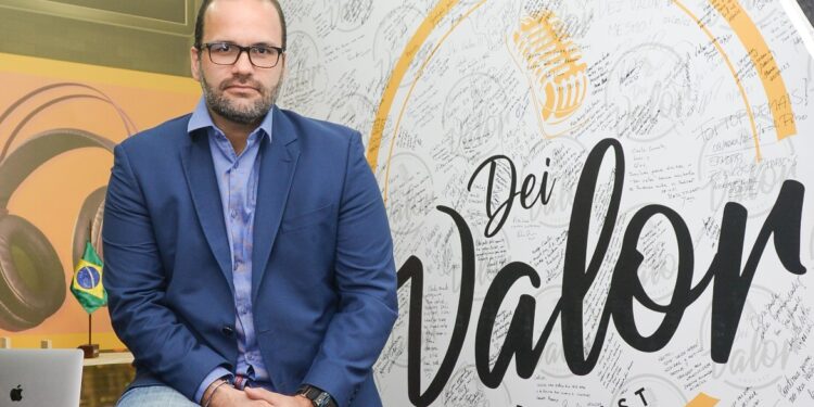 Podcast Dei Valor apresenta Impulsione Comunicação como assessoria de imprensa