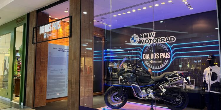 Campanha de Dia dos Pais do Iguatemi Bosque sorteia três motos BMW GS Adventure; últimos dias para participar