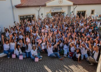 Vivo mobiliza 10 mil colaboradores em dia de ações voluntárias   no país e beneficia cerca de 30 mil pessoas 