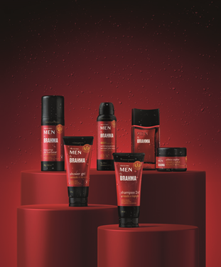 O Boticário e Brahma lançam collab inédita com produtos que extrapolam a cremosidade para além da cerveja