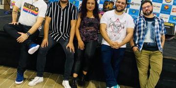 Tendência retrô reúne público apaixonado por trilhas sonoras de filmes