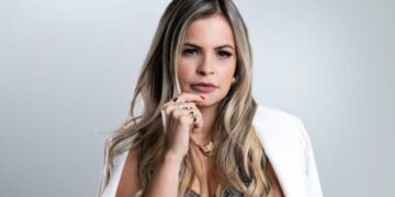 Empresária Érika Aragão ministra curso gratuito (Lash 10k) para empreendedoras do ramo da beleza e estética