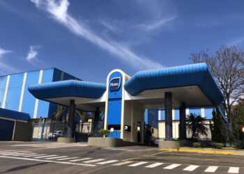 Flora abre 140 vagas