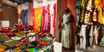 Espaço Multicultural Baobarte comemora aniversário com bazar solidário em Fortaleza