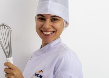Para começar carreira na Gastronomia, profissionais investem em qualificação profissional