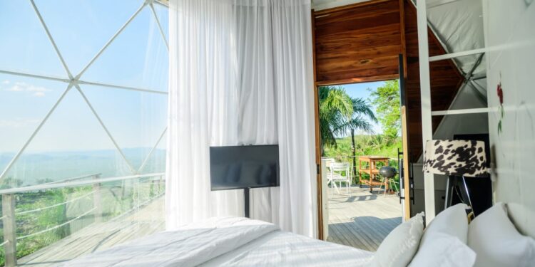 Com Diárias de 10 mil reais, mordomo e serviço 5 estrelas, hotel em Quixadá-ce lança pacotes para feriados de final de ano