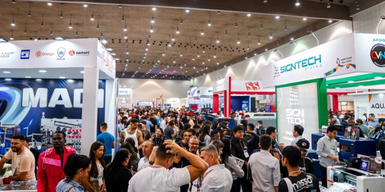 Mercado de moda íntima e novas tecnologias para o setor movimenta Maquintex + Signs Norte Nordeste nesta quinta-feira