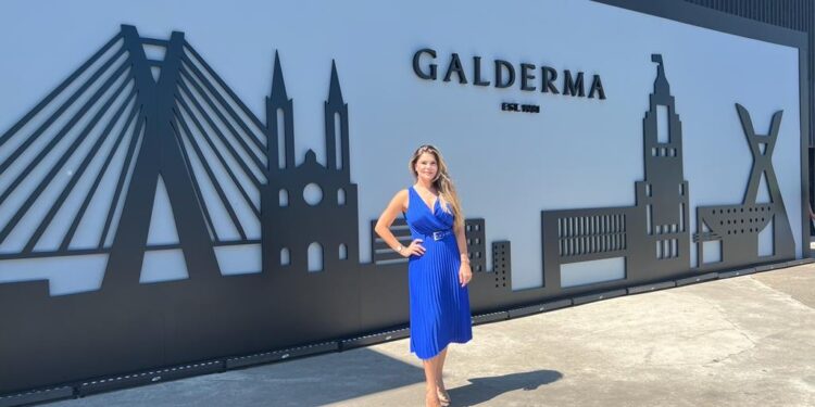 Médica Jeovana Mourão participa de evento de atualização de procedimentos estéticos em São Paulo