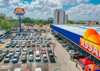 ASSAÍ SE TORNA A REDE ALIMENTAR DE MAIOR PRESENÇA NOS LARES BRASILEIROS