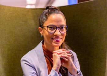 Como utilizar a identidade visual de forma adequada para profissionais e empresas da área da saúde? Especialista Geiziany Mendes dá dicas importantes*