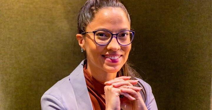 Como utilizar a identidade visual de forma adequada para profissionais e empresas da área da saúde? Especialista Geiziany Mendes dá dicas importantes*