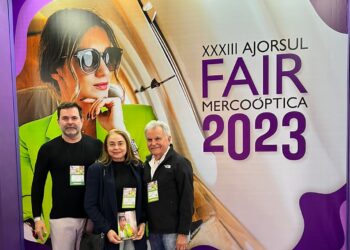Diretores da Ferrovia Ótica levam consultores para a XXXIII Ajorsul Fair Mercoóptica, em Gramado