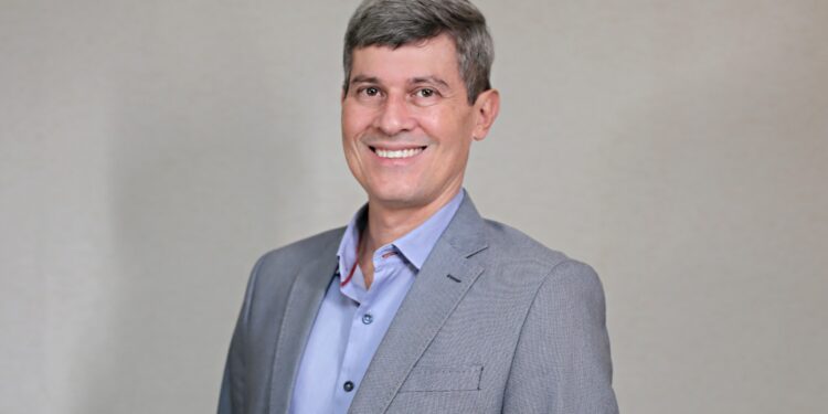 Luciano Melo, especialista em gestão de pessoas e cultura organizacional, fala sobre Liderança Exponencial no CearáRH 2023