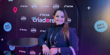 Cleane Fontenele participa do primeiro evento oficial e exclusivo do TikTok para a Comunidade, em São Paulo