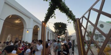 Spaten celebra Oktoberfest e reúne dezenas de pessoas na Estação das Artes