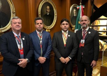Sócios de escritório cearense participam de intercâmbio jurídico na Suprema Corte de Justiça da Nação – México. 
