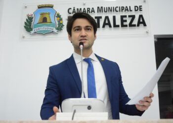 Vereador Pedro Matos cobra convocação de aprovados em concurso público realizado em 2018 pela Secretaria da Educação do Ceará