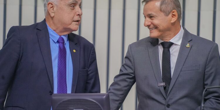 Prefeito Roberto Pessoa e Emape receberão homenagem da Assembleia Legislativa proposta pelo deputado estadual Firmo Camurça