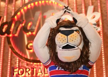 Copa Sul-Americana: Hard Rock Cafe realizará transmissão da final entre Fortaleza x LDU;  sócios do time local tem desconto