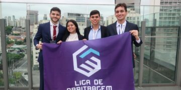 PROJETO APOIADO PELO ESCRITÓRIO JURÍDICO RODRIGUES DE ALBUQUERQUE FOI CLASSIFICADO PARA MAIOR COMPETIÇÃO DE ARBITRAGEM DA AMÉRICA LATINA