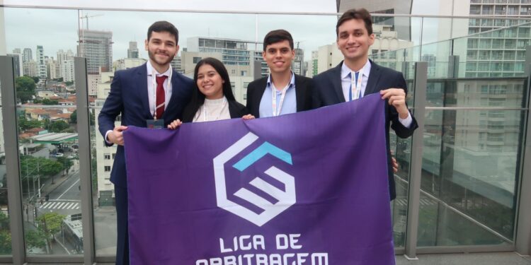 PROJETO APOIADO PELO ESCRITÓRIO JURÍDICO RODRIGUES DE ALBUQUERQUE FOI CLASSIFICADO PARA MAIOR COMPETIÇÃO DE ARBITRAGEM DA AMÉRICA LATINA