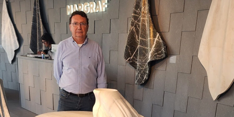 Ceará marca presença na mais importante feira de rochas ornamentais do mundo realizada na Itália