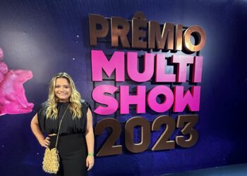 Integrante da academia do Prêmio Multishow, diretora da Capuchino Press prestigia o evento no Rio de Janeiro 