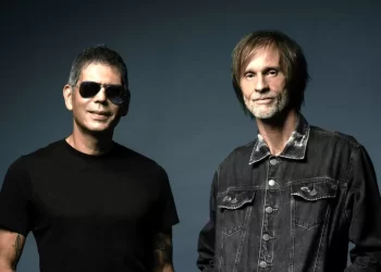 Iguatemi Bosque recebe show de Dado Villa-Lobos e Marcelo Bonfá com clássicos da Legião Urbana