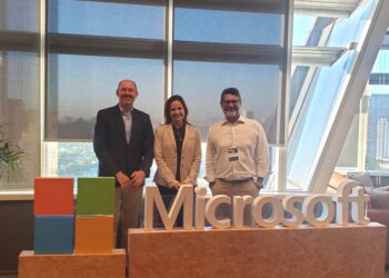 Diretoria da Lanlink participa de evento com presidente global de vendas da Microsoft, Kevin Peesker, em São Paulo