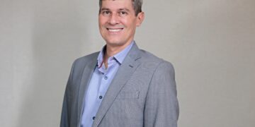 Consultor de empresas brasileiro, Luciano Melo, abordará a arte da gestão eficiente em empresas familiares no 11º Projeto Pátria – Língua Portuguesa em Londres