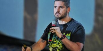 Com presença de Rony Meisler, cofundador da Reserva, Shopping Iguatemi promove talk com lojistas e parceiros