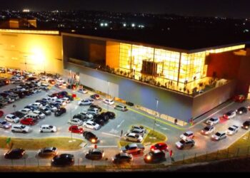 Promoção de Natal do Terrazo Shopping vai sortear carro 0KM, viagem para Disney e R$ 25 mil em vales compra