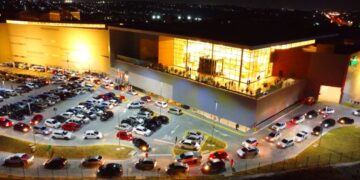 Promoção de Natal do Terrazo Shopping vai sortear carro 0KM, viagem para Disney e R$ 25 mil em vales compra