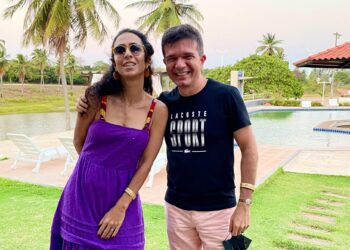 Waldonys divide o palco e o microfone em duas músicas do novo trabalho de Marisa Monte